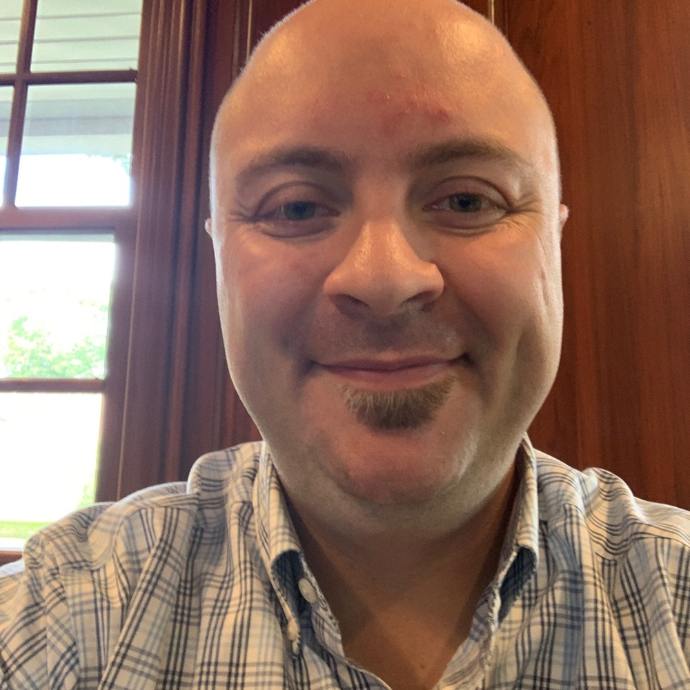 Meet your Posher, Eric